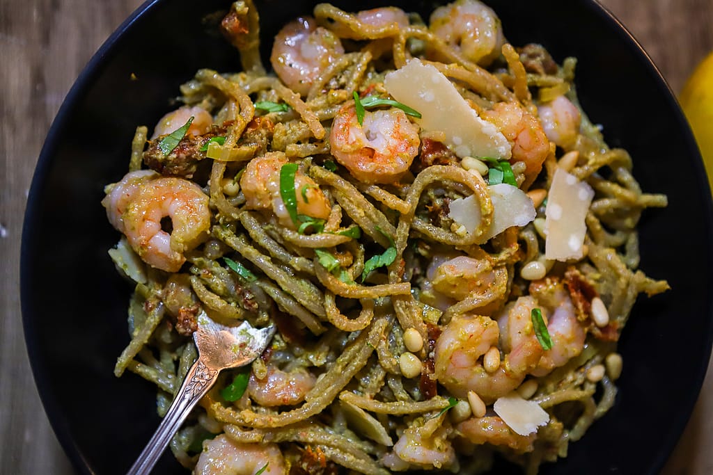 Easy Pesto Lemon Shrimp Scampi (gluten, grainfree) escape from grains