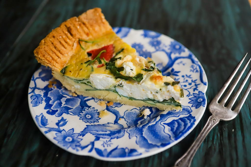 Roasted Red Pepper, Spinach, and Goat Cheese Quiche